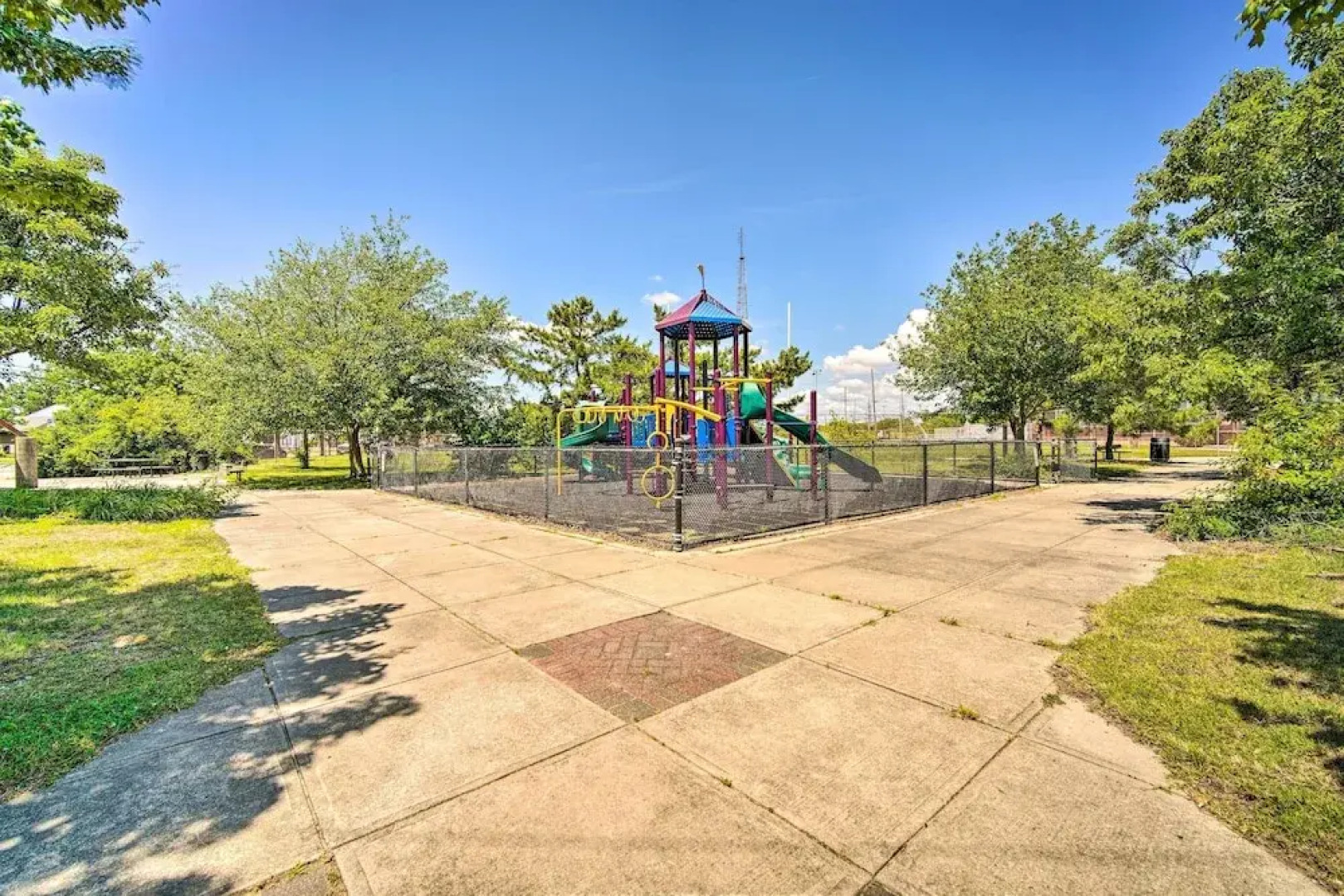 Atlantic City Getaway Near Casinos & Boardwalk!