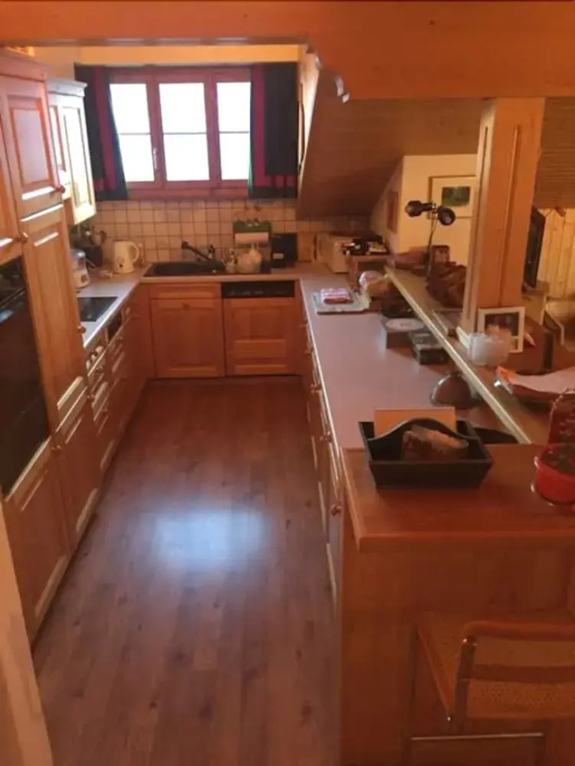 Cozy spacious Flat right in the village
