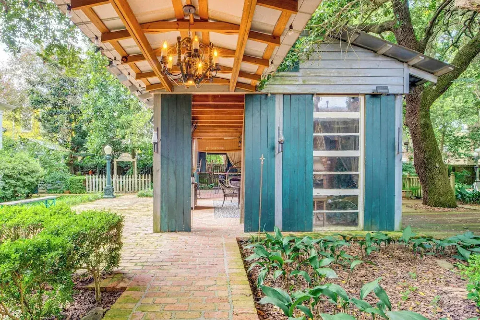 Whimsical New Roads Home < 1 Mi to Main Street!