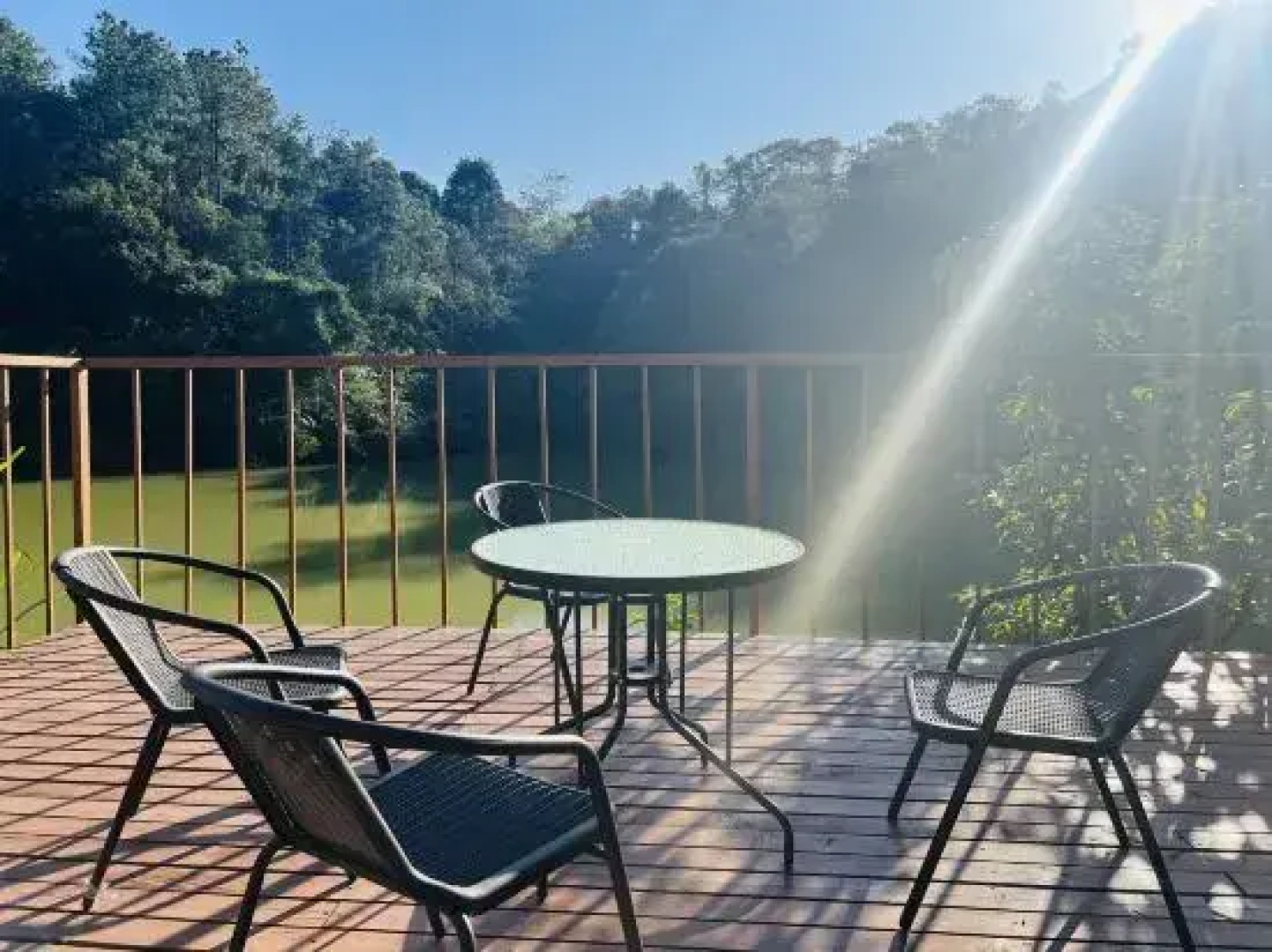 Yanying Lake Forest Valley homestay
