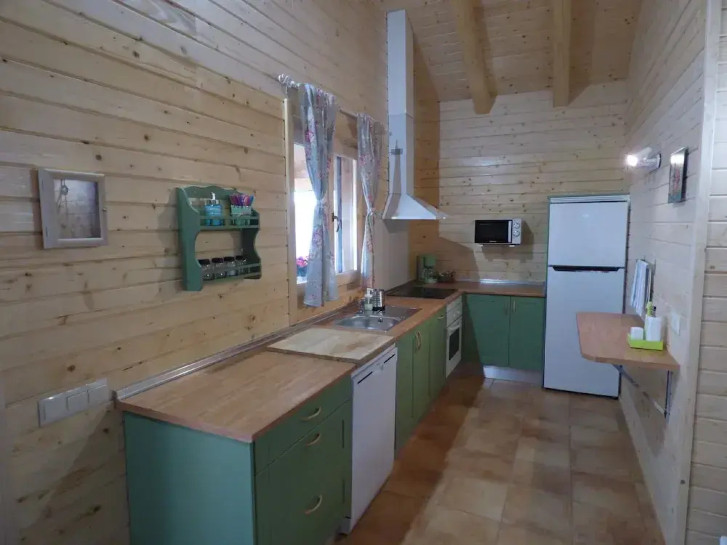 Casa Rural Madera y Miel