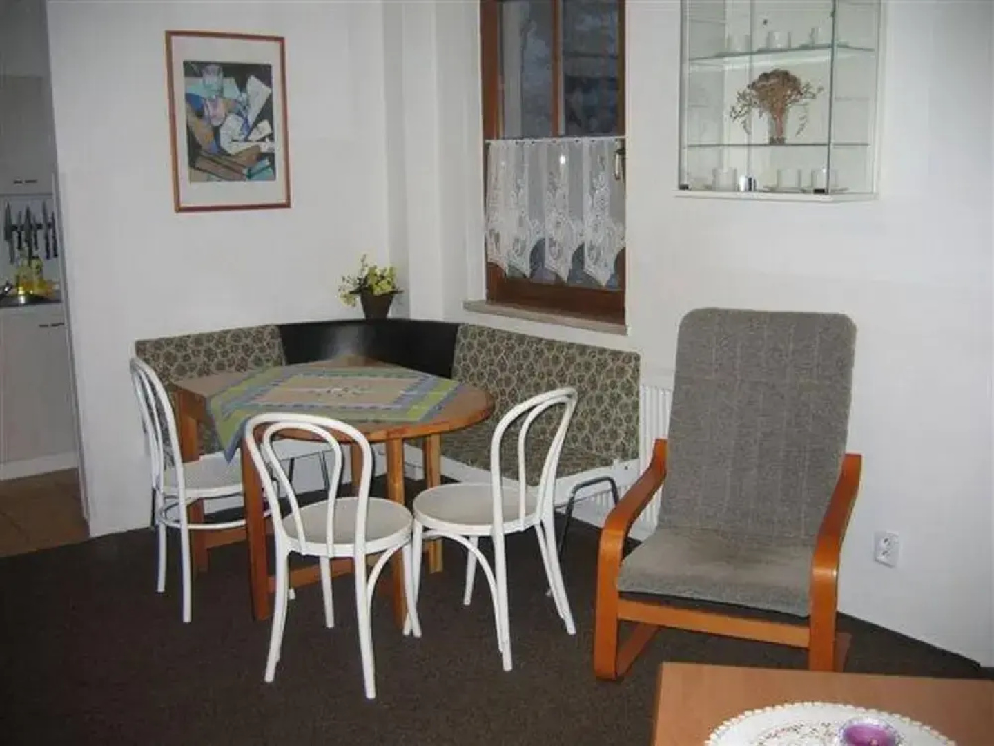 Apartment J Chymov 3
