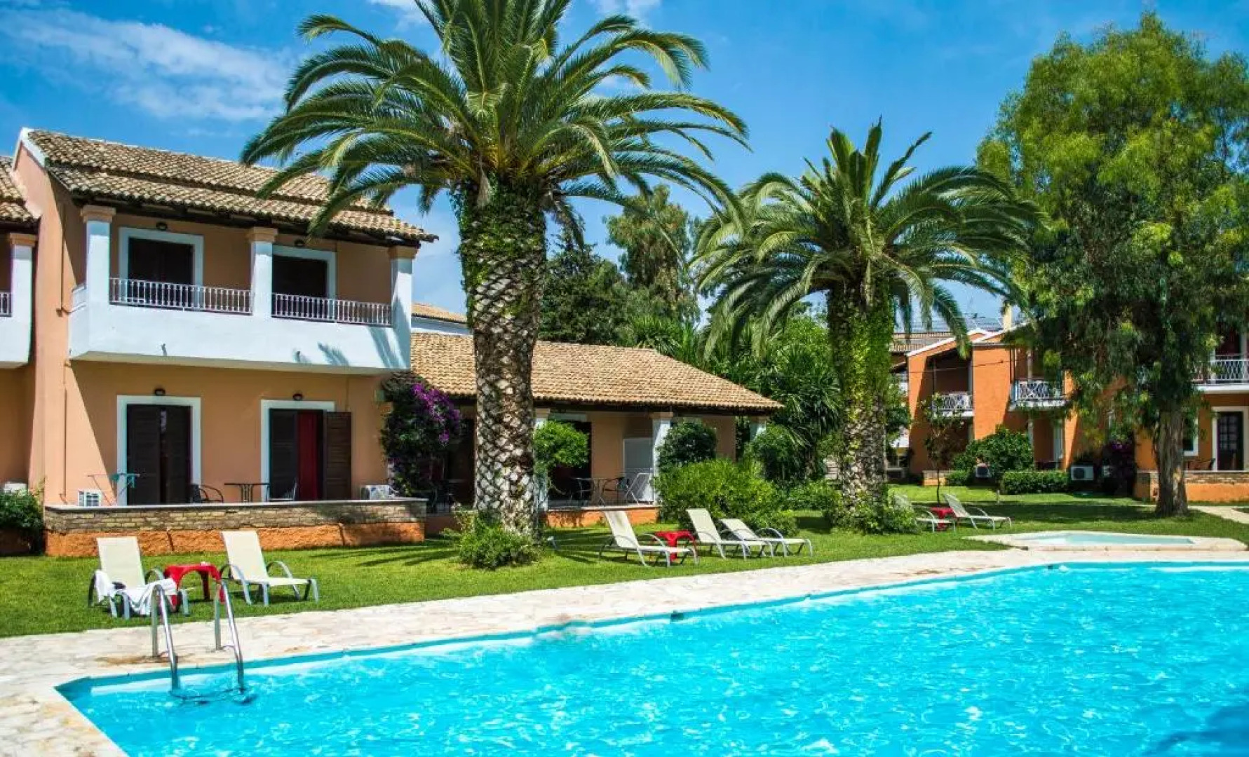Folies Corfu Town Hotel Apartments