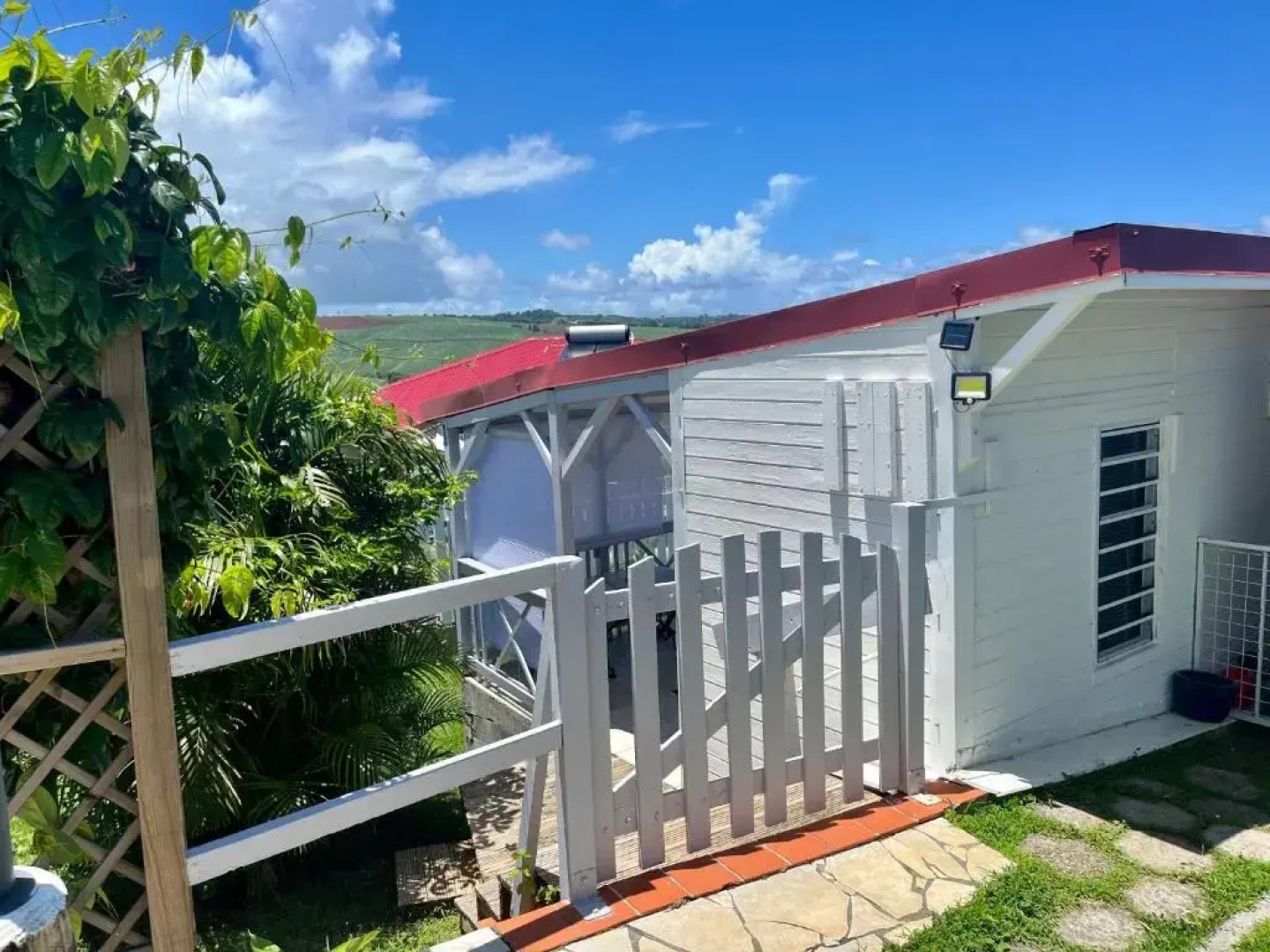 Charmant Bungalow avec piscine