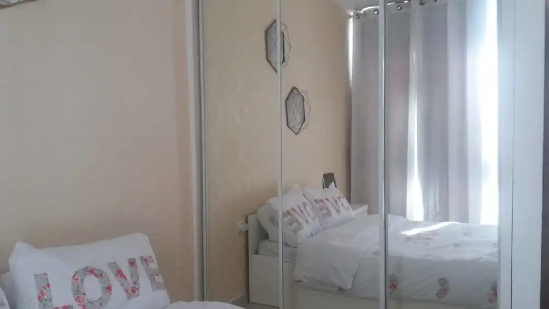 Cozy Sea View Apartment