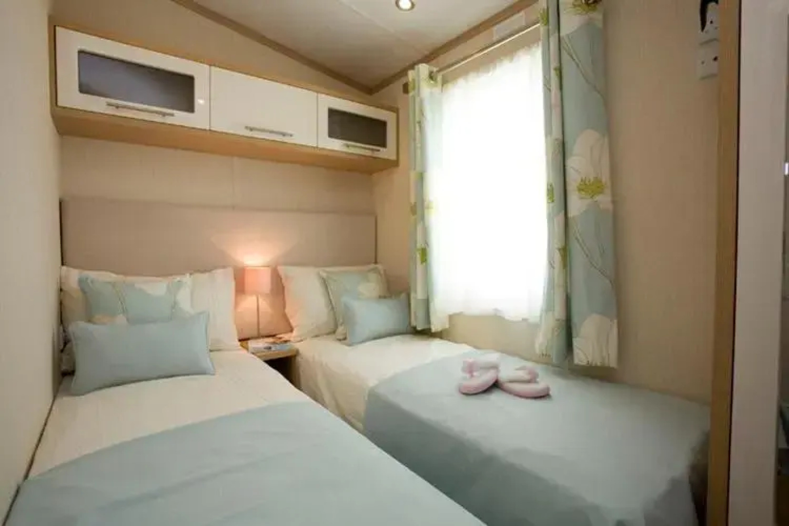 KERLANN 4 ETOILES MOBIL HOME 2CHS 1SDB Pont Aven Finistère