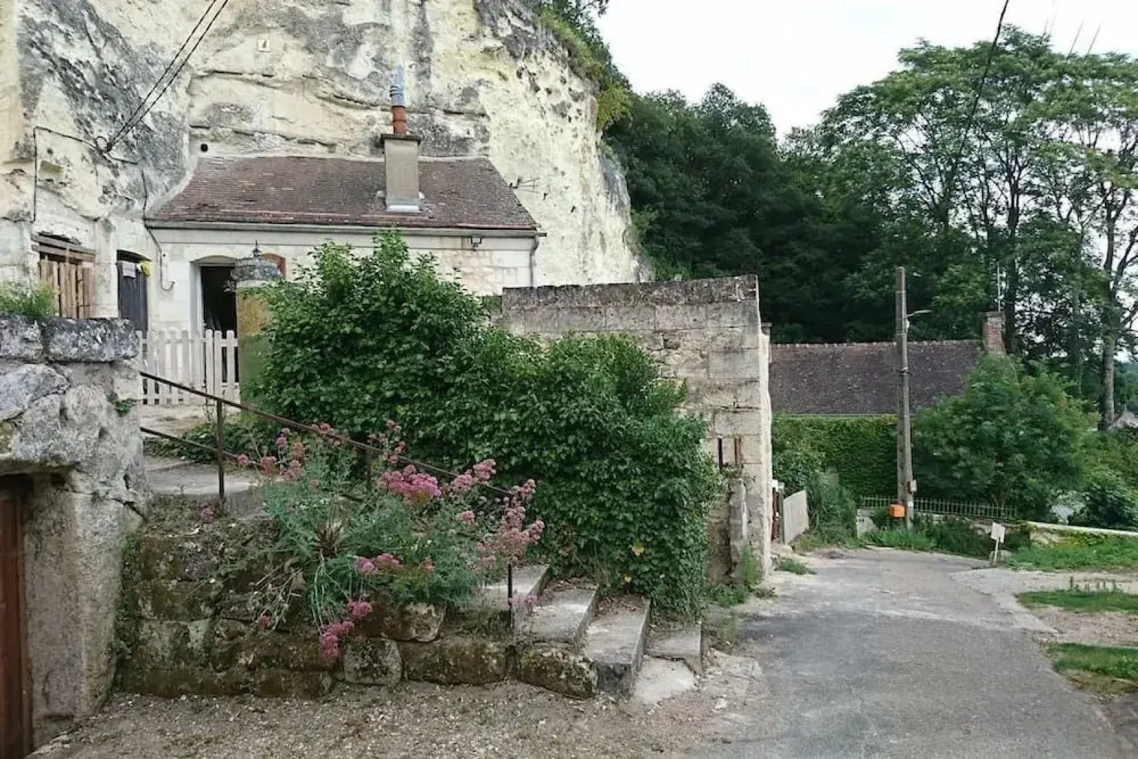 Gite Troglodytique Le Troglo'riel