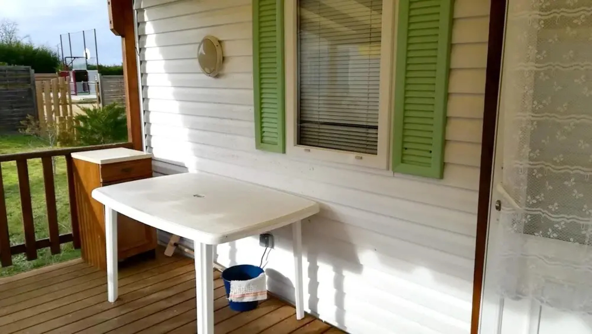 Bungalow With 2 Bedrooms in Mimizan, With Shared Pool and Furnished Terrace - 19 km From the Beach