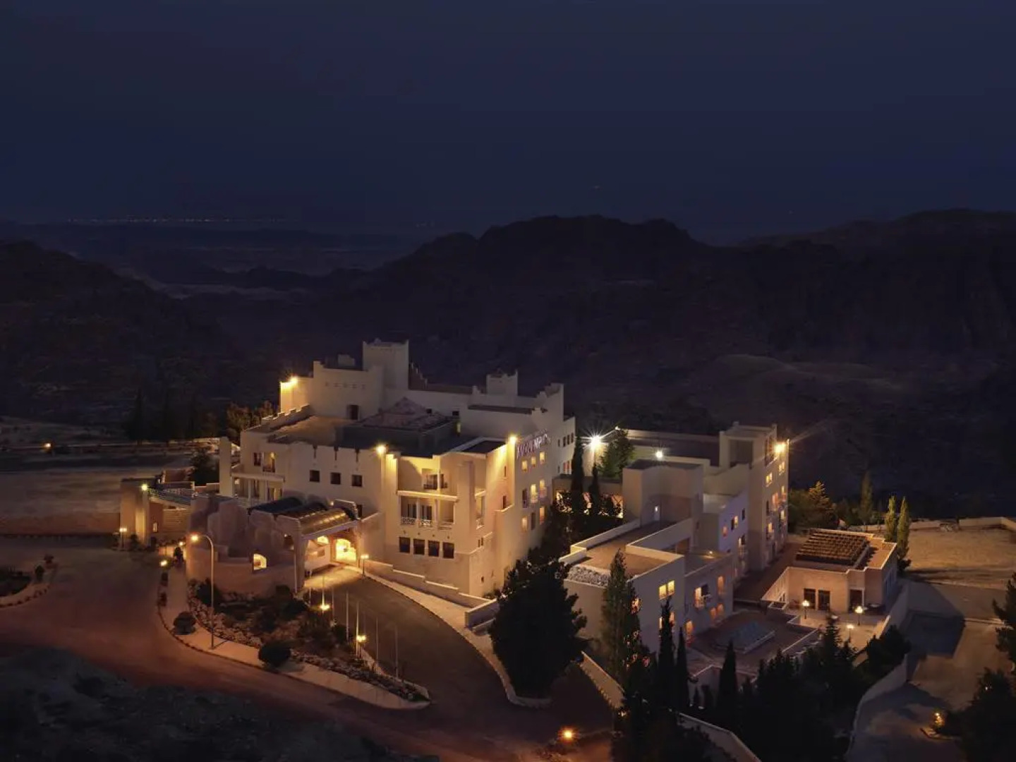 Grand Mercure Petra