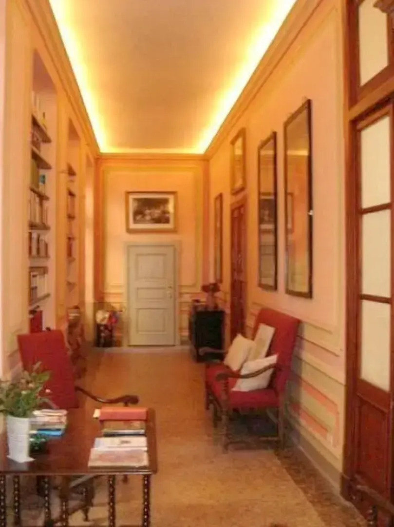 Belvilla by OYO Apartment in Castle With Garden