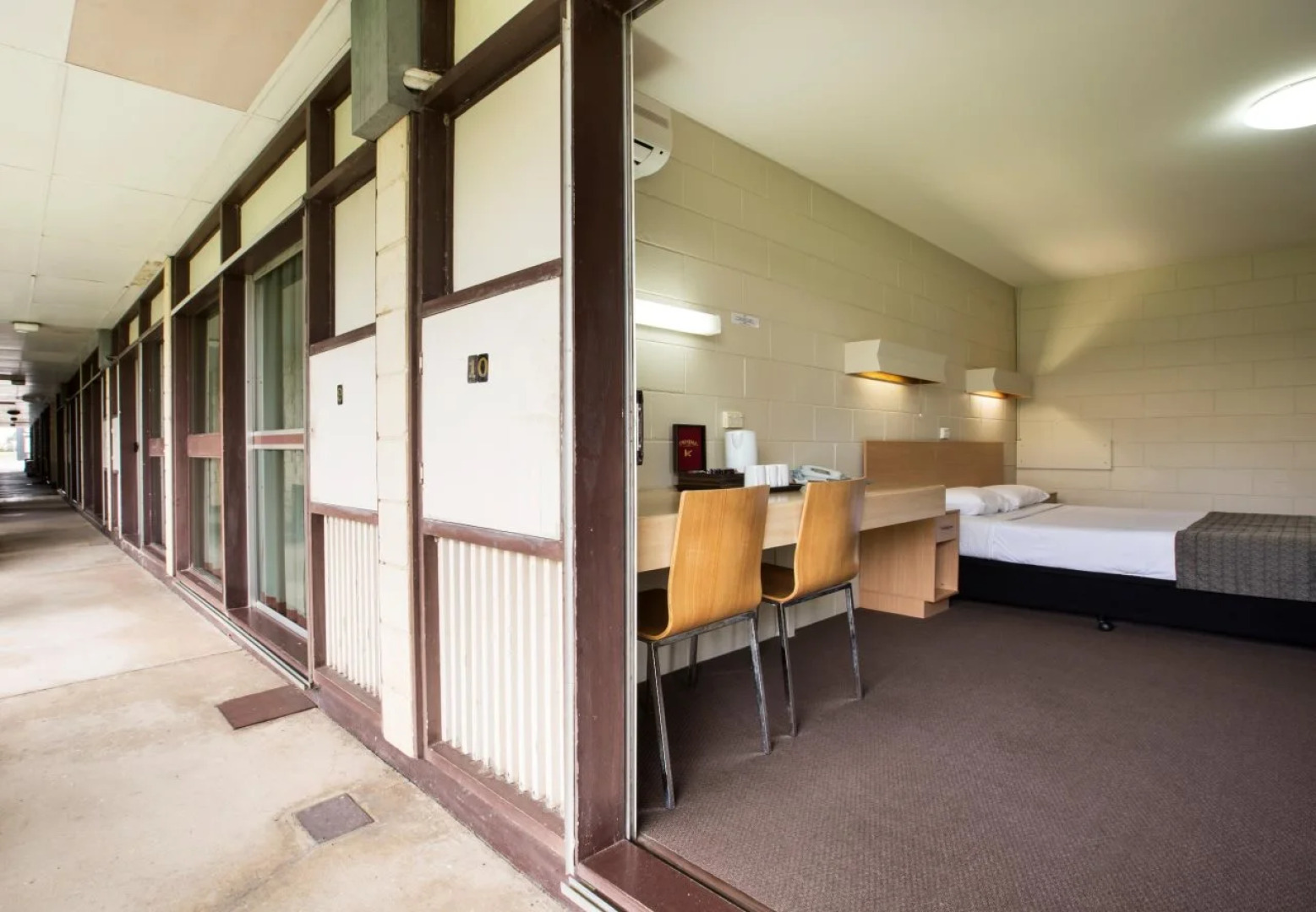 Nightcap at Dalrymple Hotel