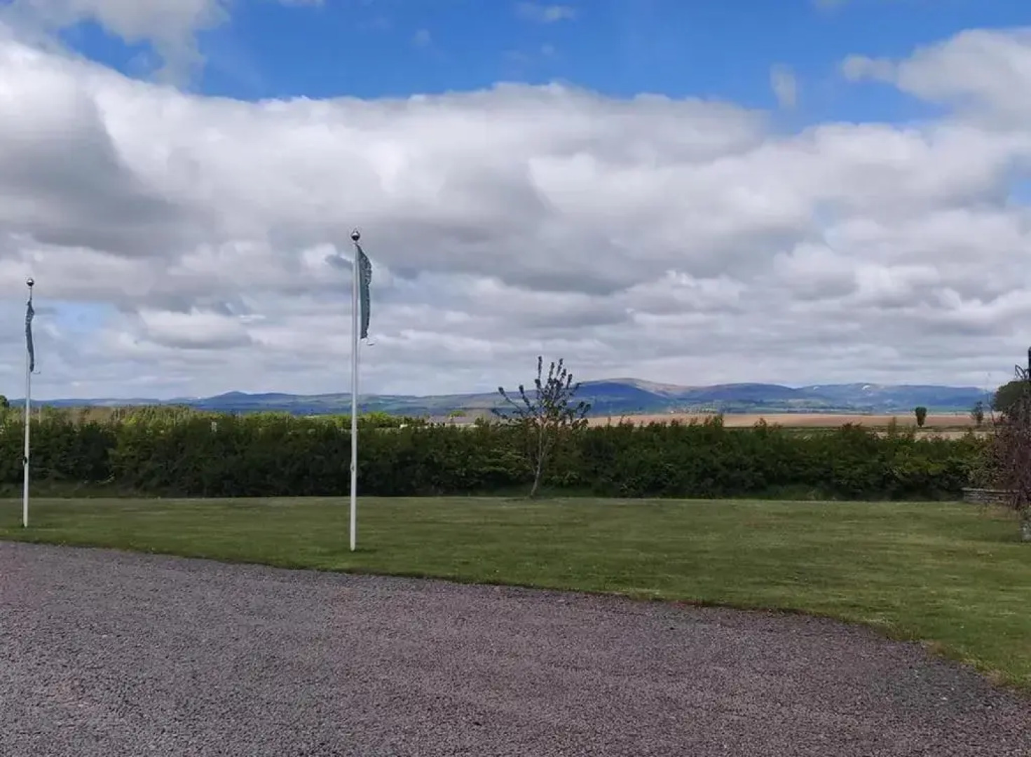 12A Beautiful Lodge Home For Hire 2 Bedrooms