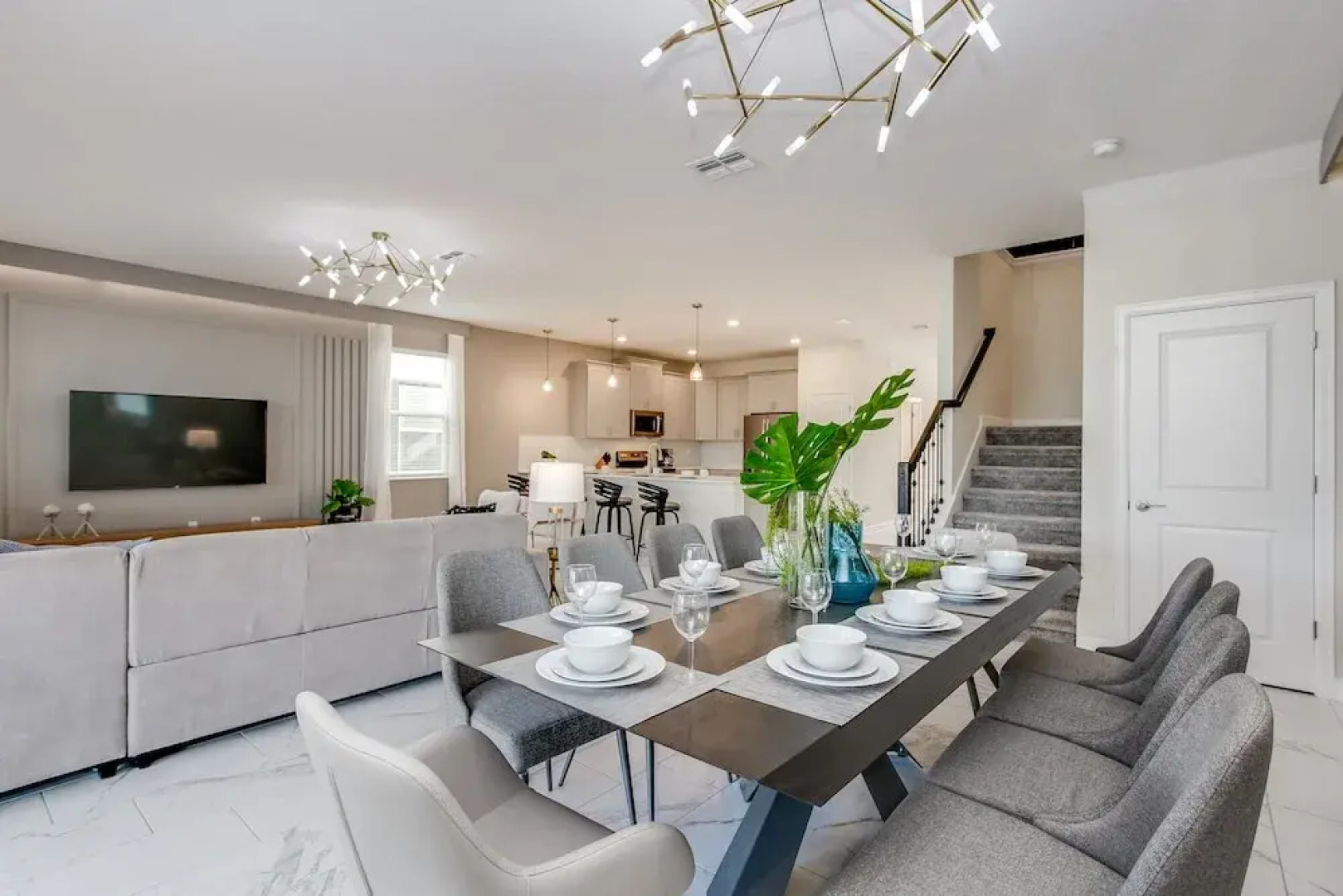 Stunning Villa w/ No Rear Neighbors! Near Disney