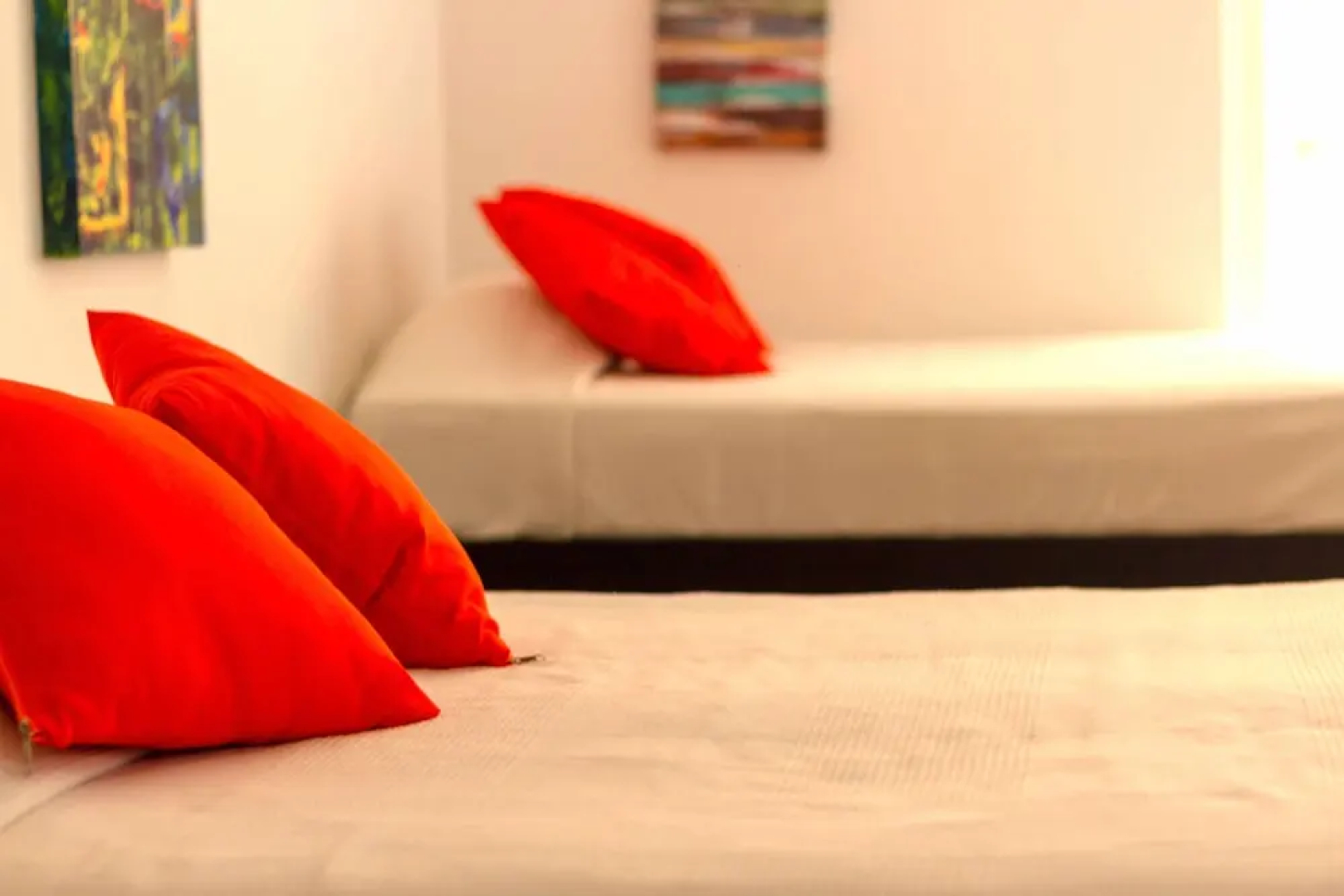 Moderno Edificio Sobre la Playa - Luxury