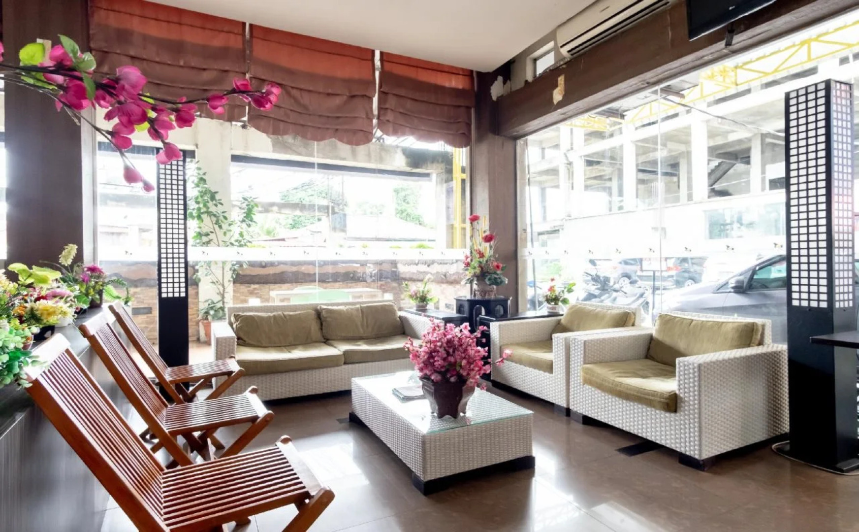 Capital O 2023 Medan Ville Hotel