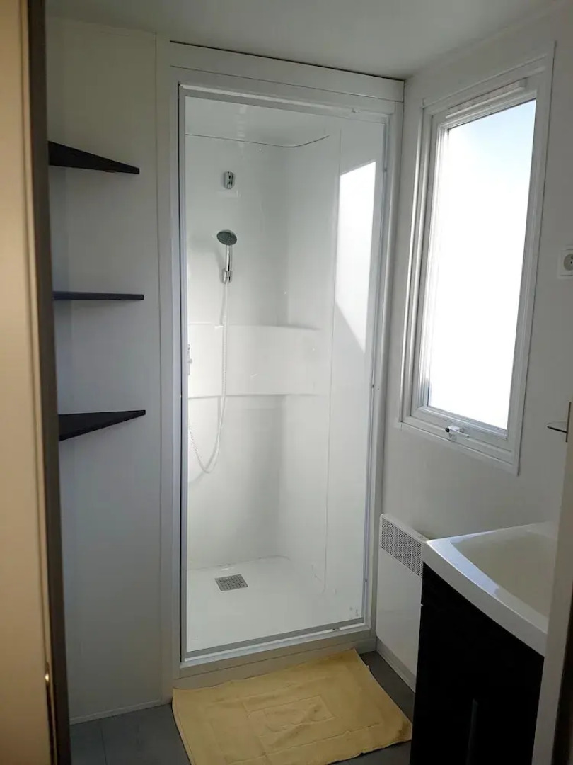 Property With 2 Bedrooms in Saint-julien-en-born, With Shared Pool, Furnished Garden and Wifi - 3 km From the Beach