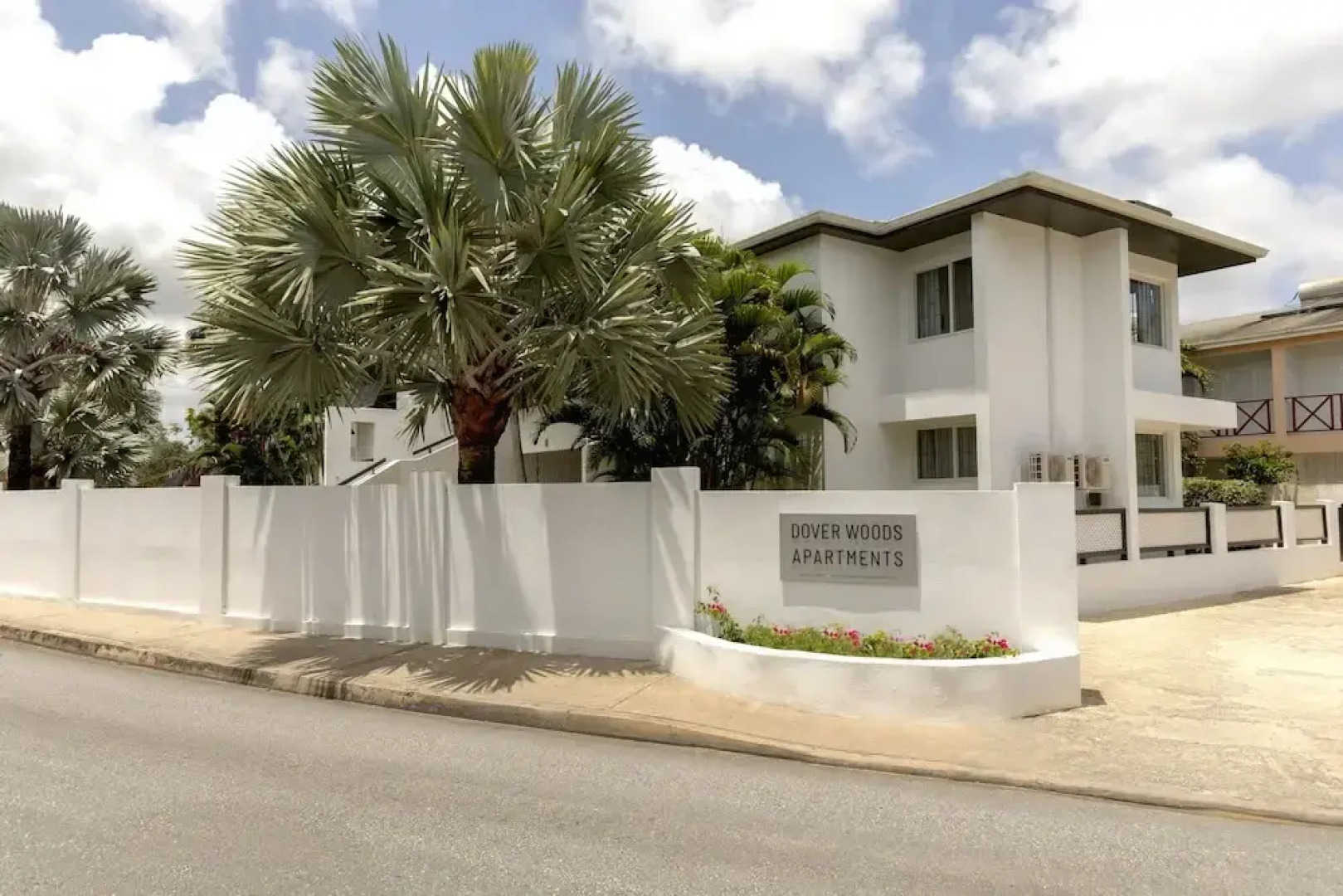 Dover Woods Apartments