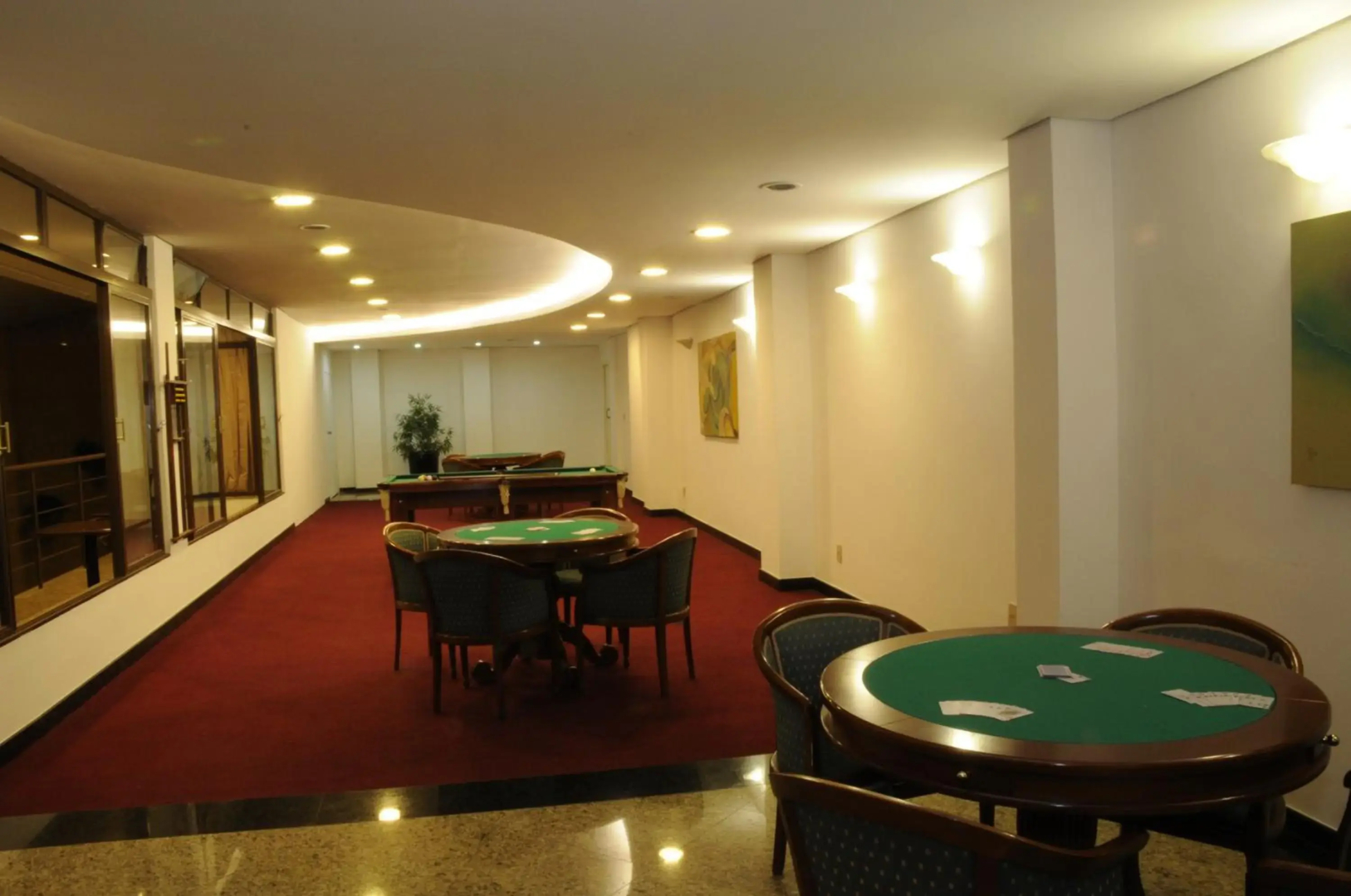 Shelton Hotel