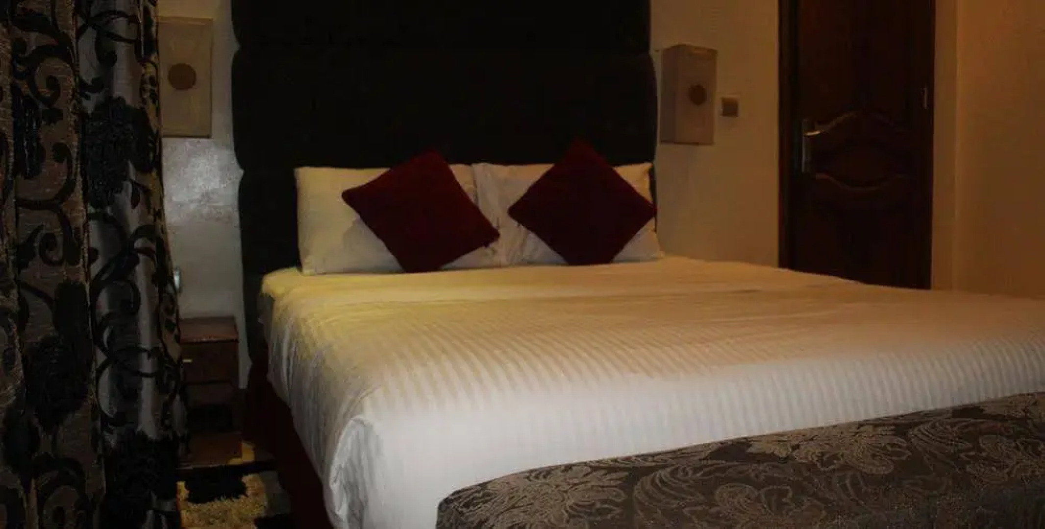 Victoria Blue Hotels & Apartments