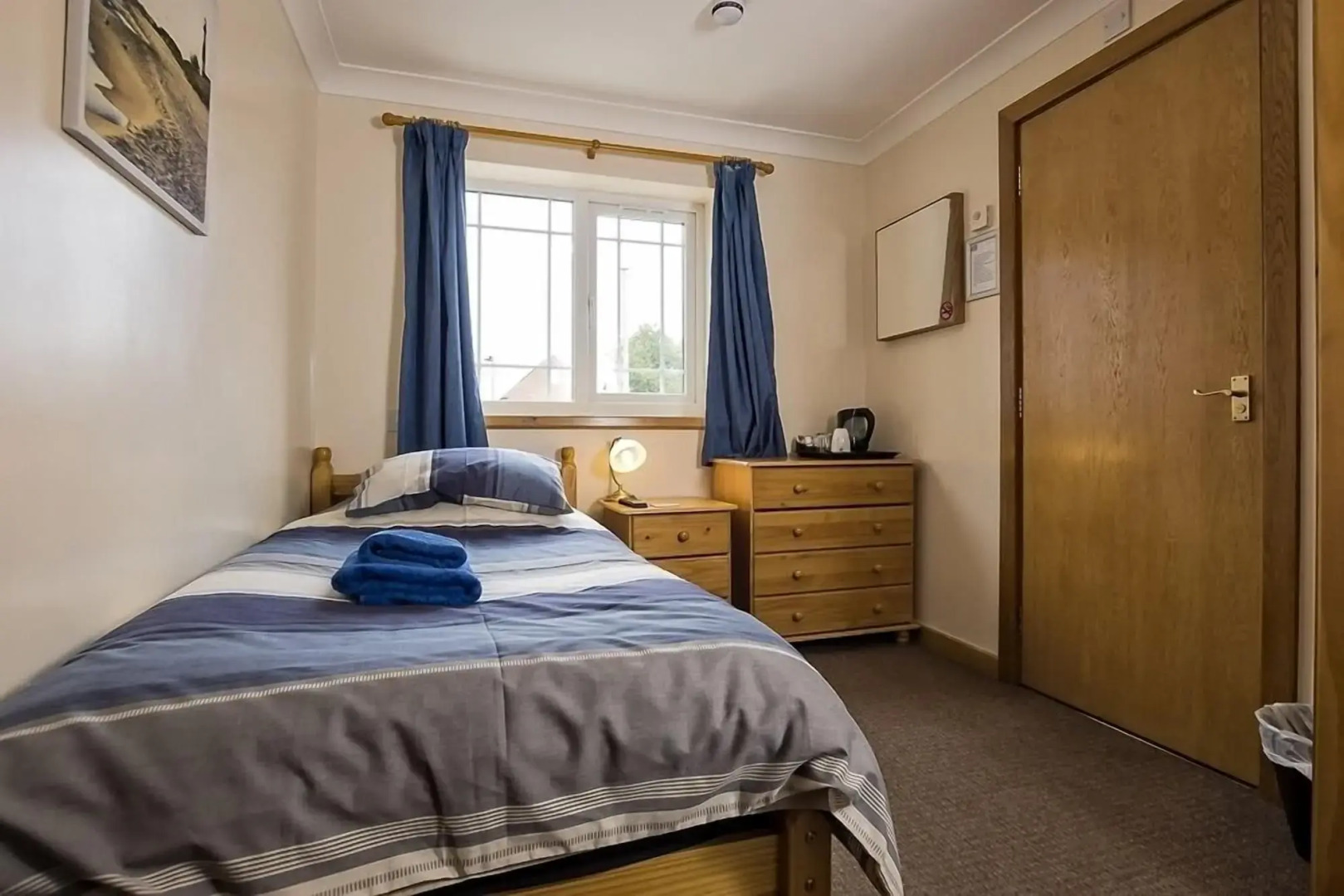 Thorne Central Guest House