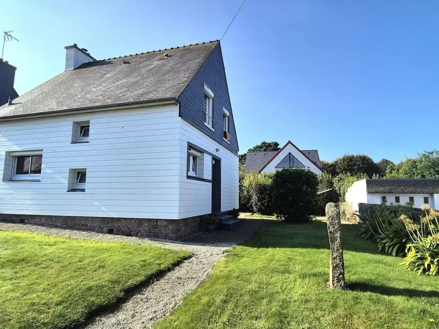 Cozy Home at Pink Granite Coast
