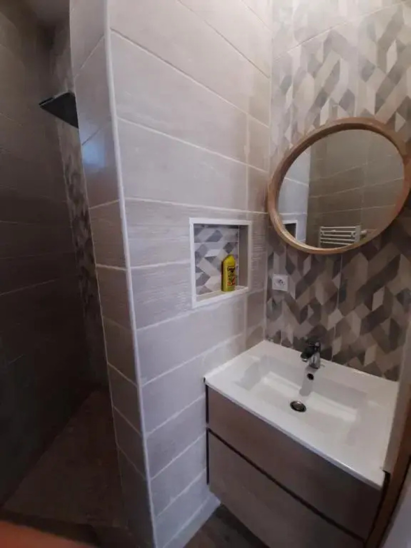 Le Arbousier -à 5 min des plages - parking