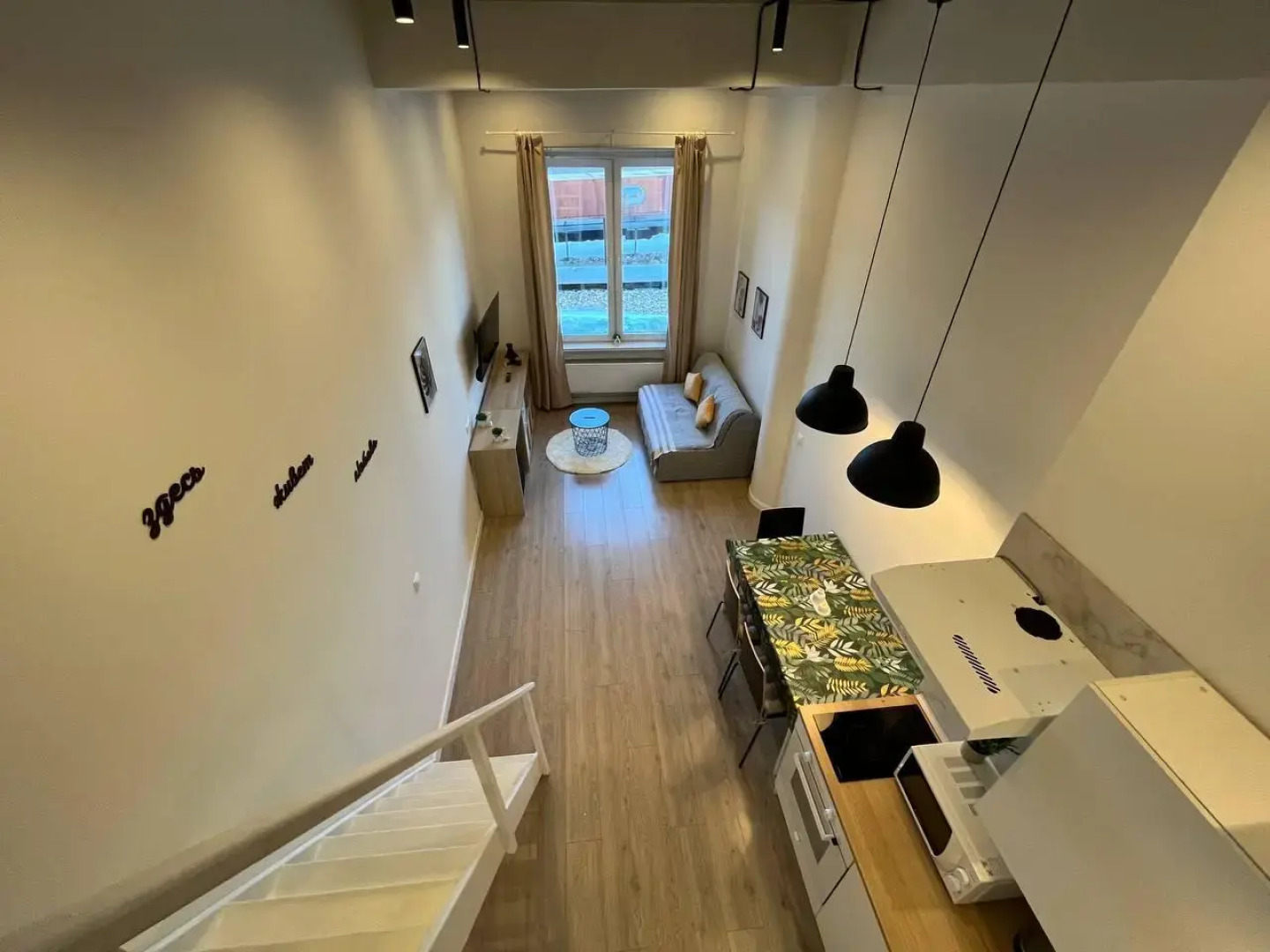 Happy People на улице Олимпийская