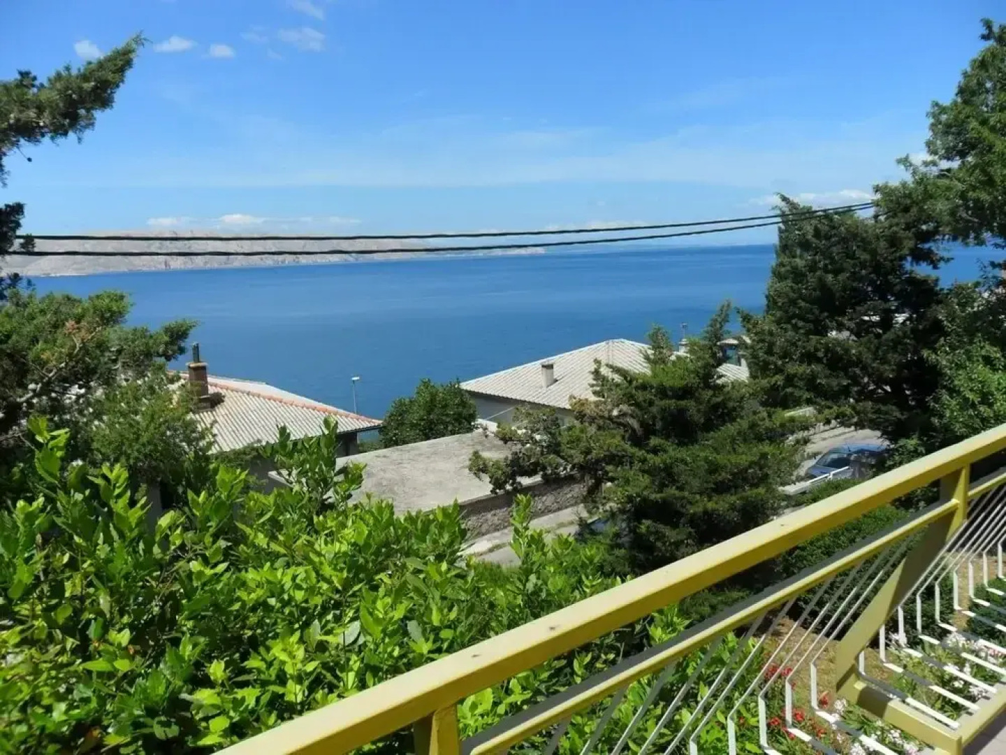 Zlato - With Pool - A3 Lovor