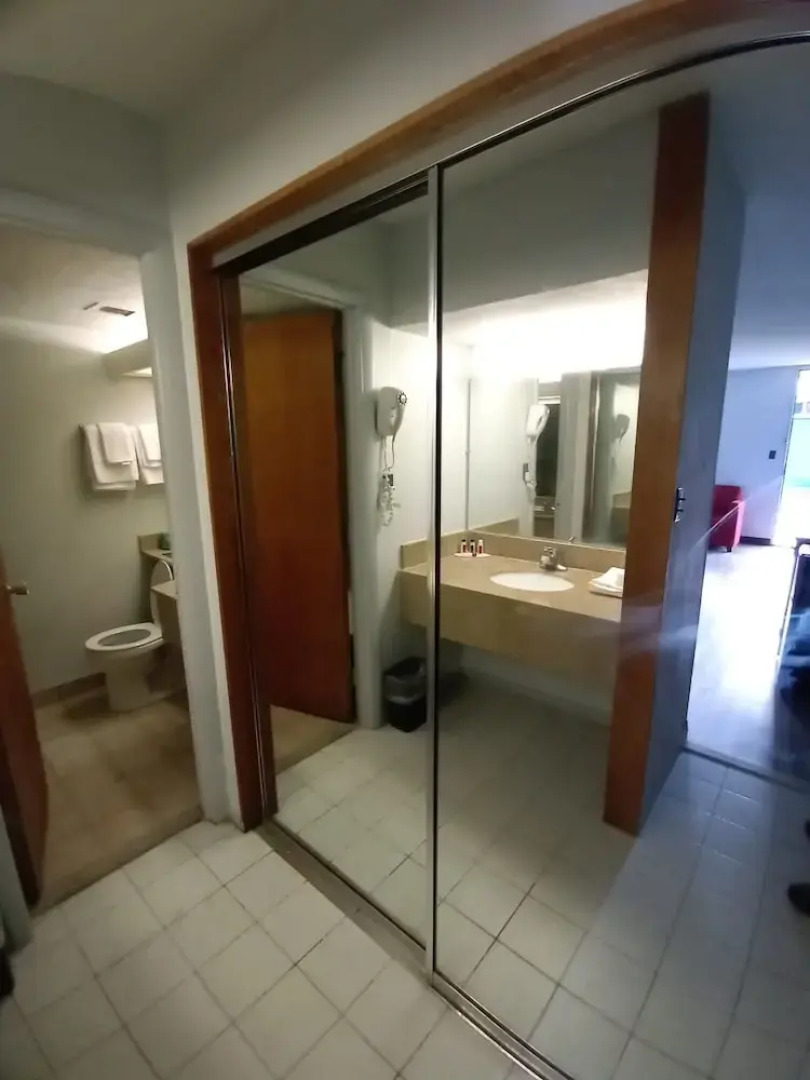 Travelodge by Wyndham Petersburg