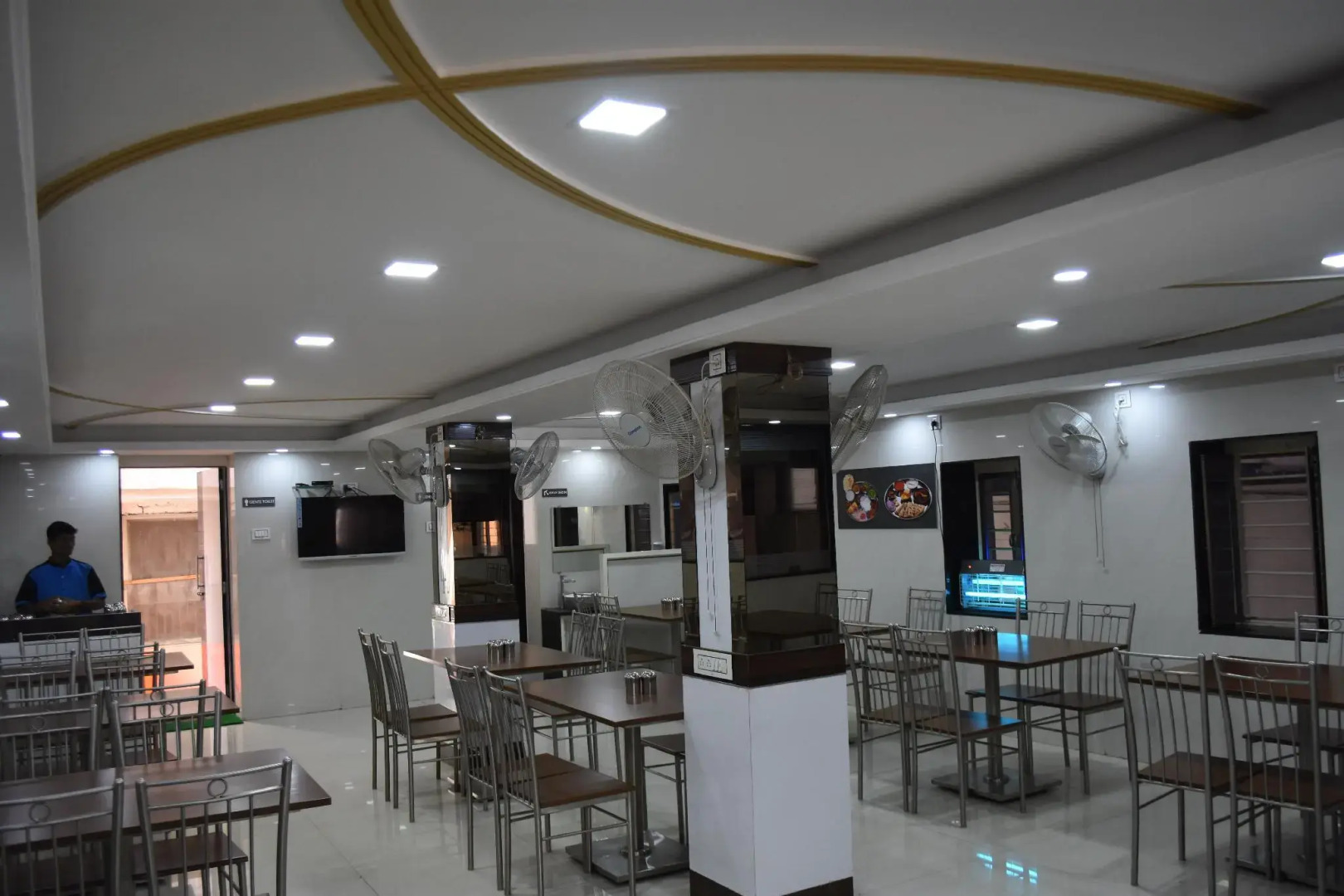 Hotel Royal Treat Kolhapur