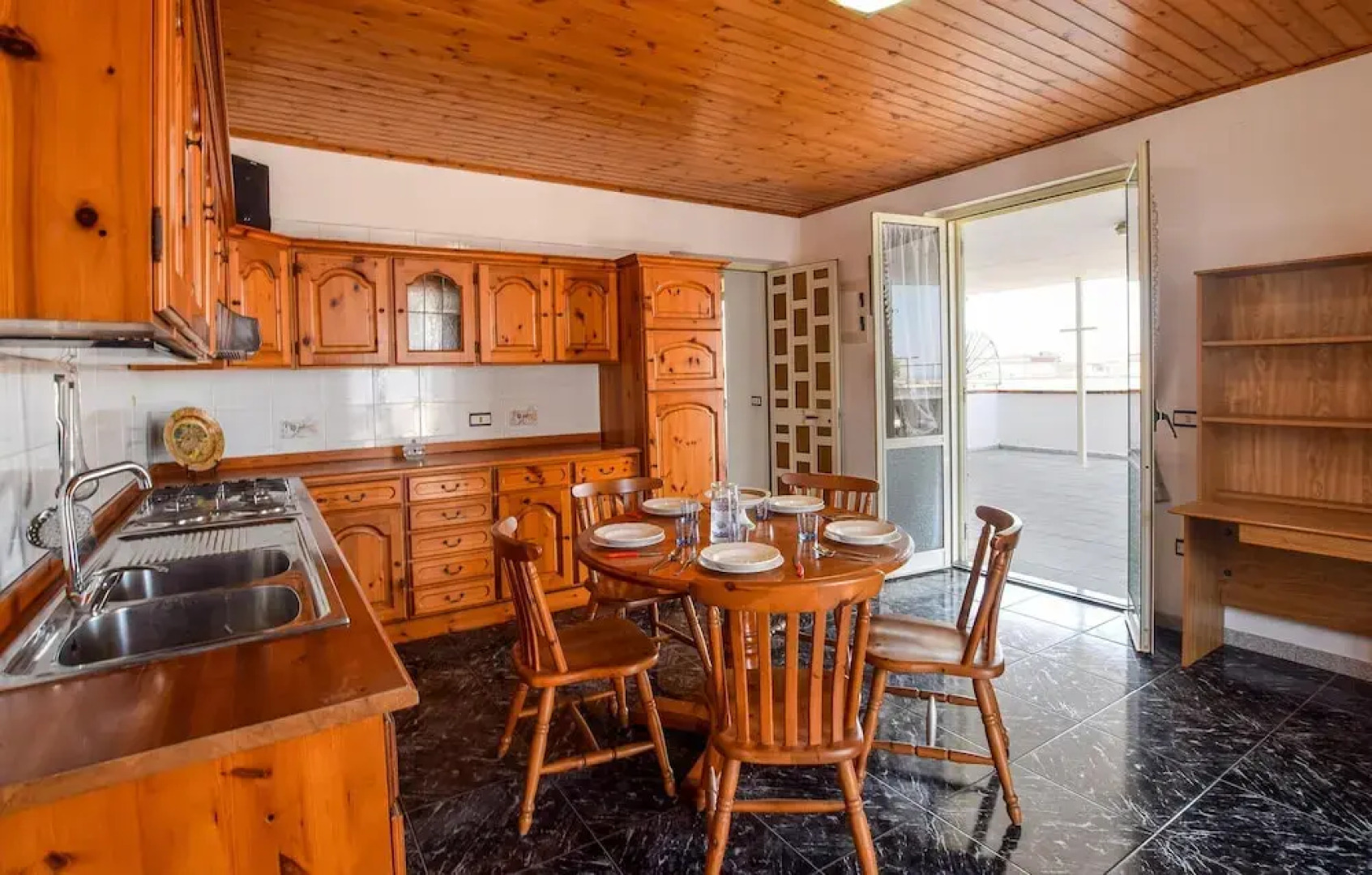 Amazing Apartment in Gioia Tauro With Wifi and 1 Bedrooms