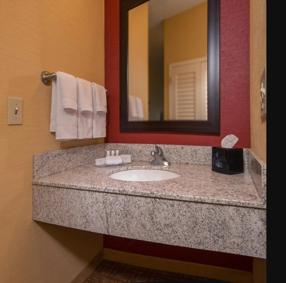 Courtyard by Marriott Williamsburg Busch Gardens Area