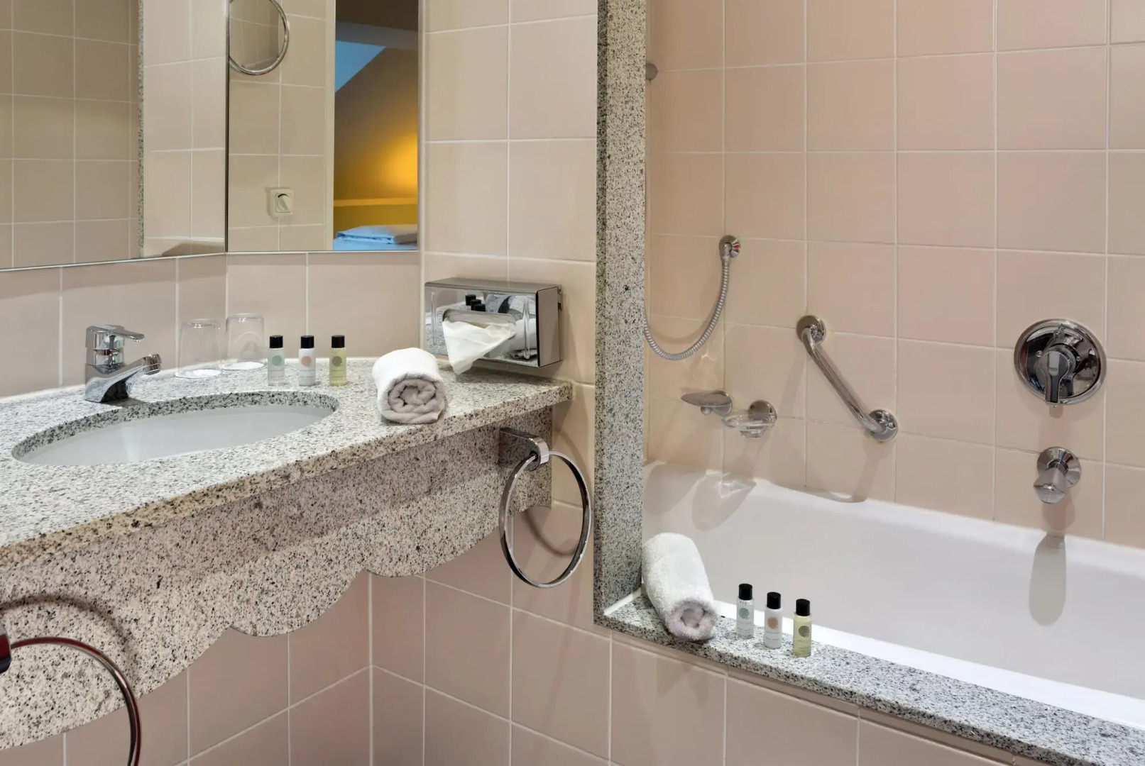 Savigny Hotel Frankfurt City Messe