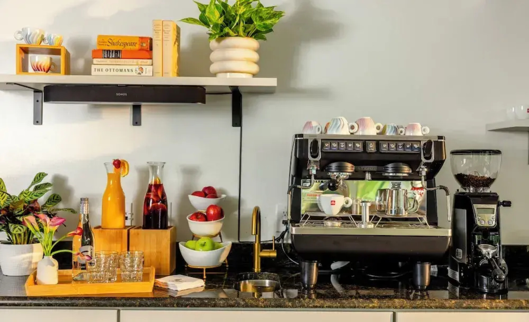 Days Inn And Suites Peachtree City