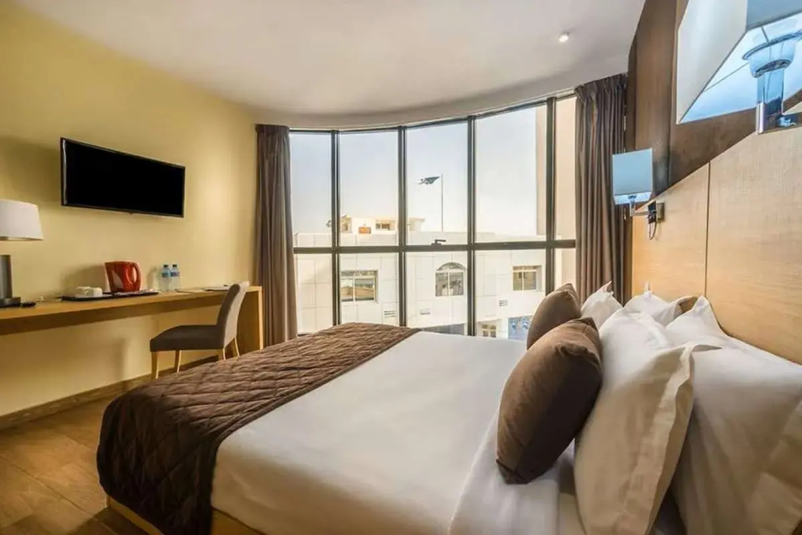 hotel evasion by liberte