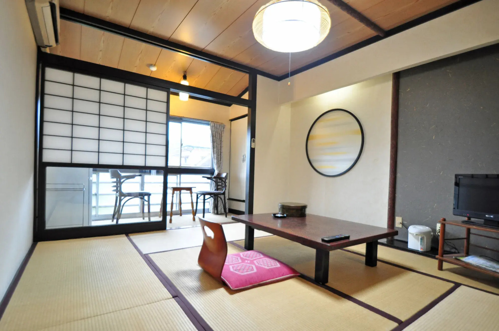 Kajiya Bekkan Ramakkoro Yamenekoyado