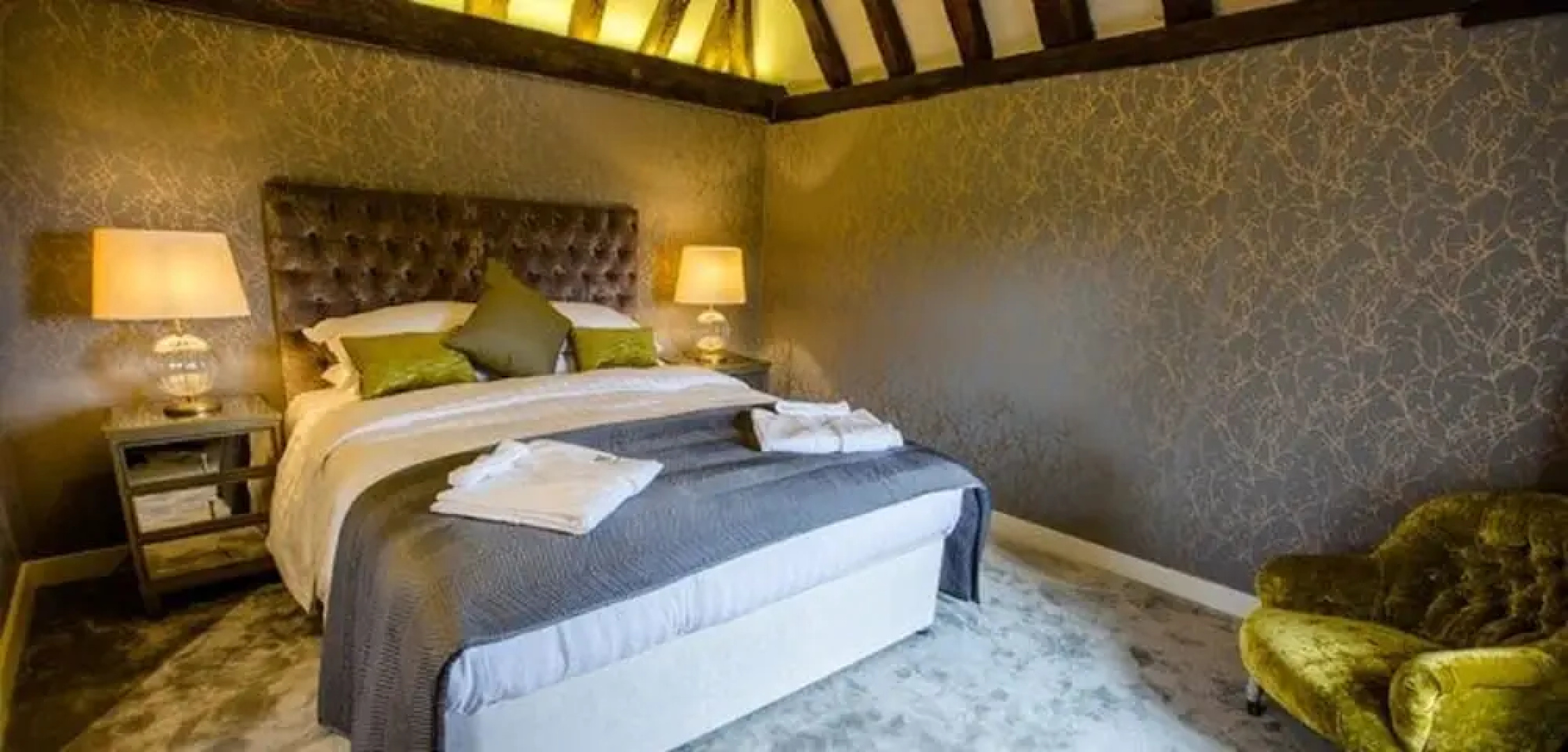 Vaulty Manor