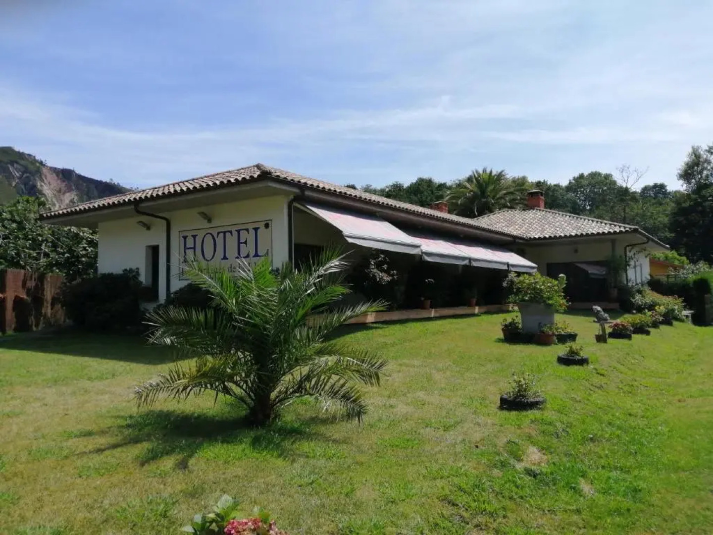 Hotel Los Jardines de Lallosa