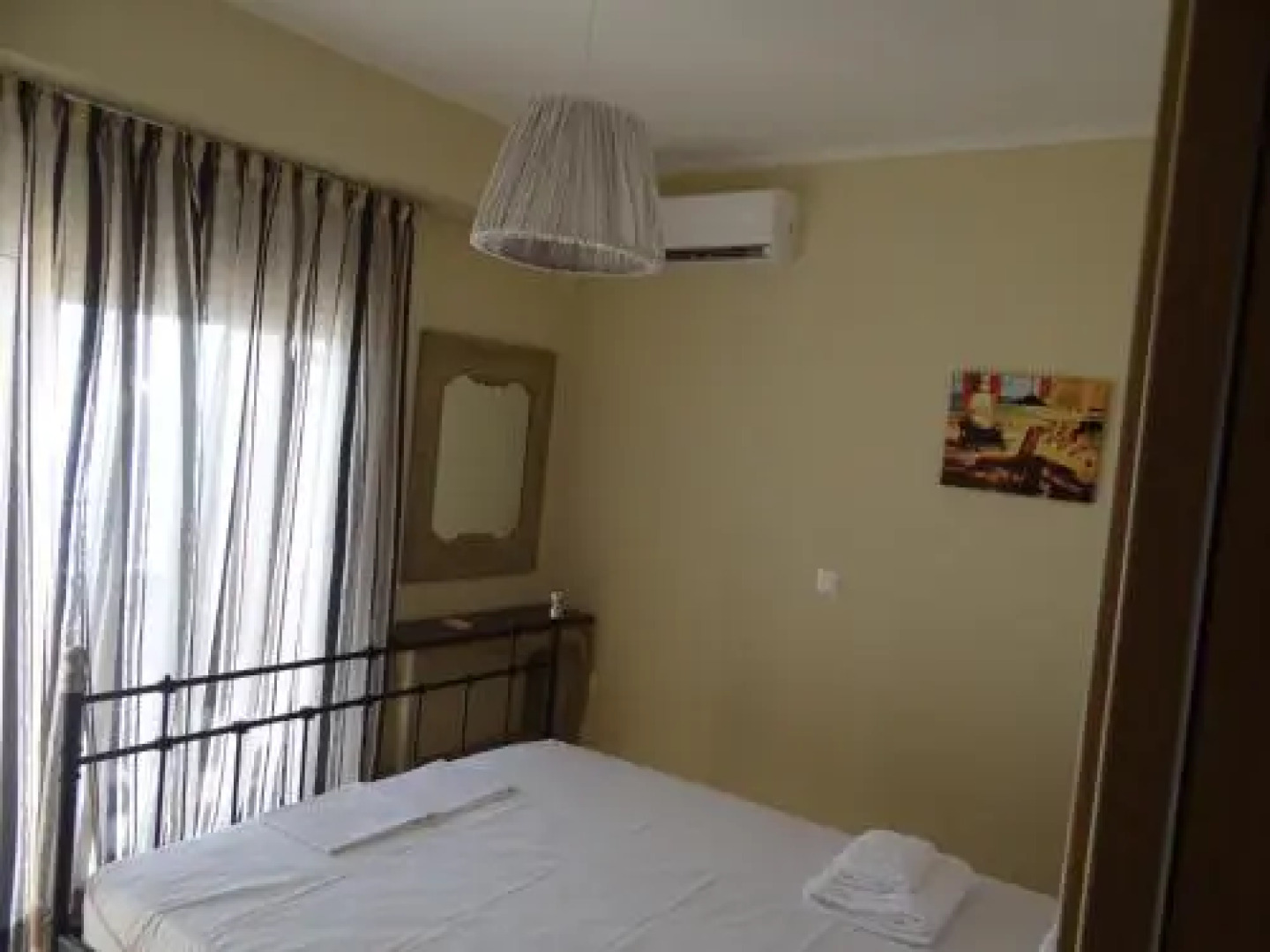 Aperanto House Paralia Loutsas