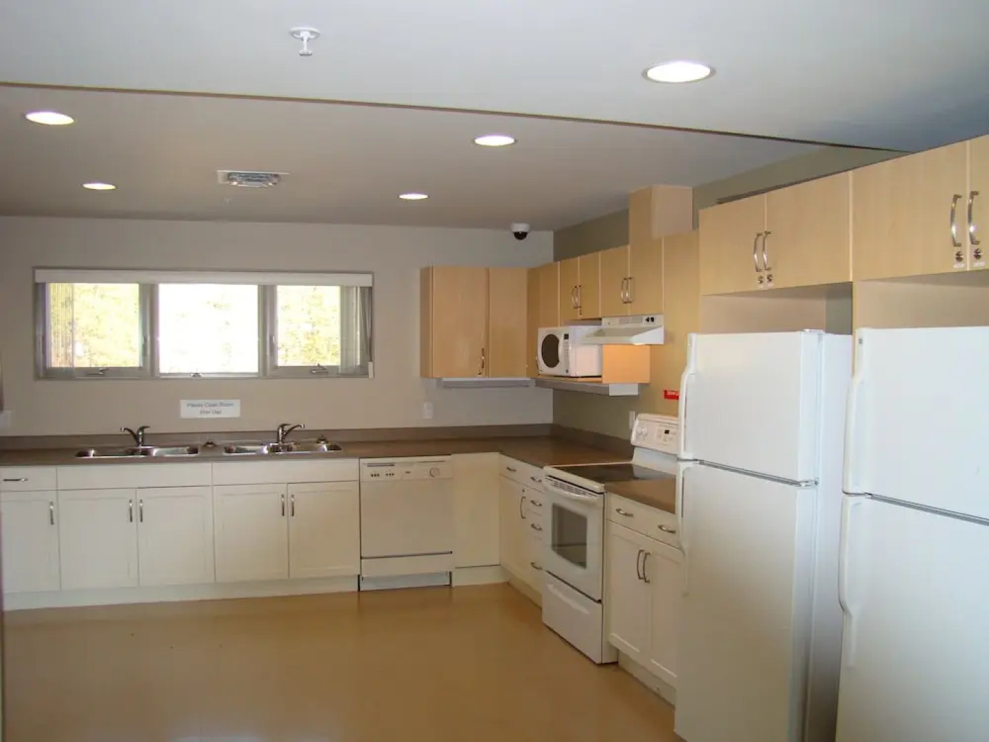 Residence & Conference Centre - Merritt