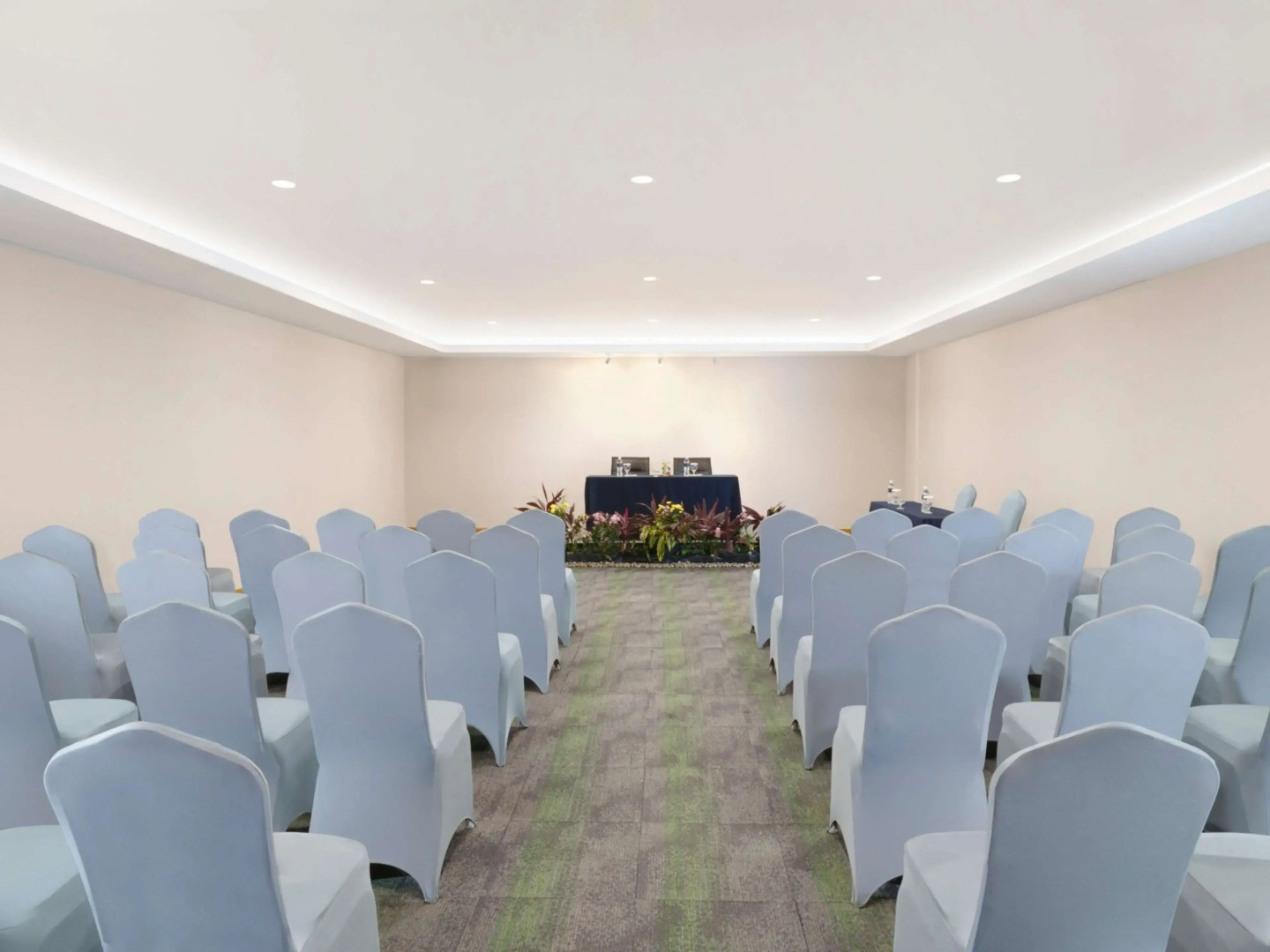 Golden Tulip Springhill Lampung