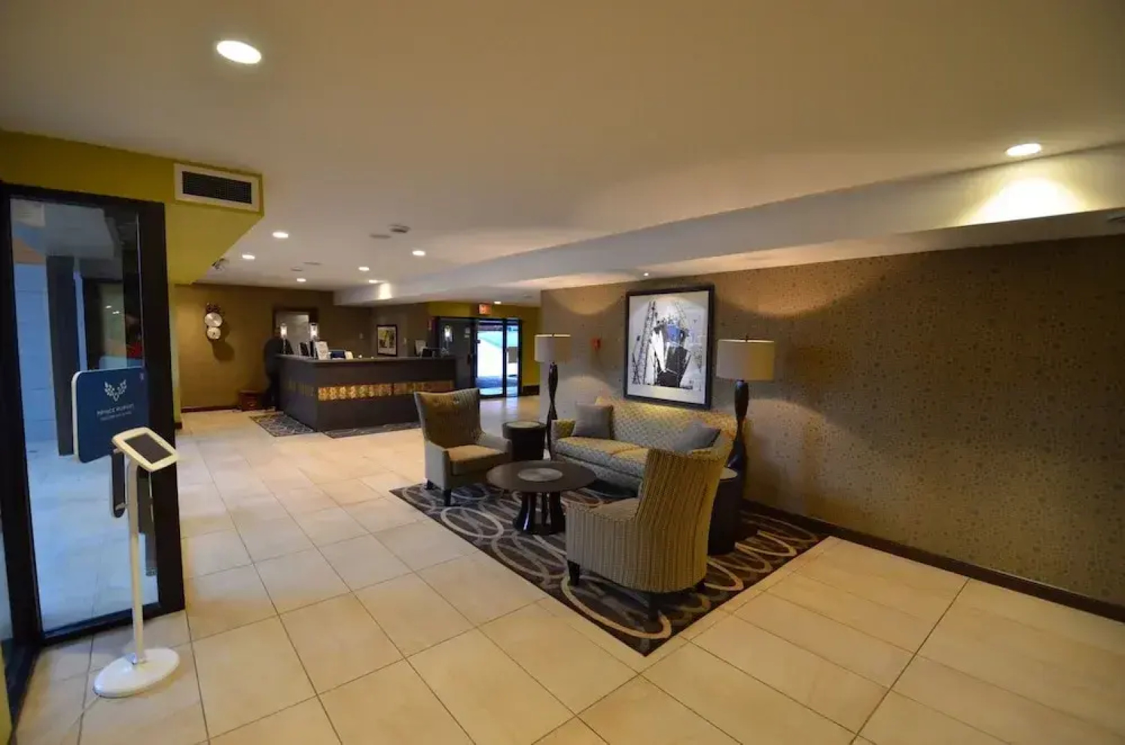 Pacific Inn