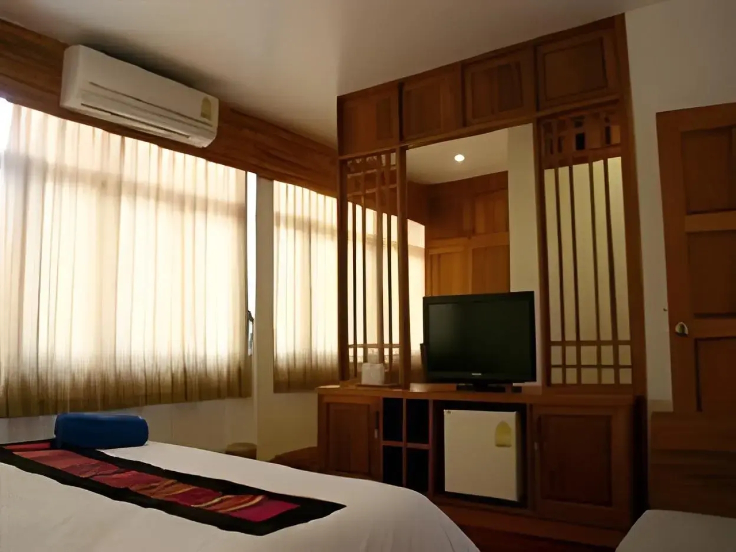 Sukkasem Hotel