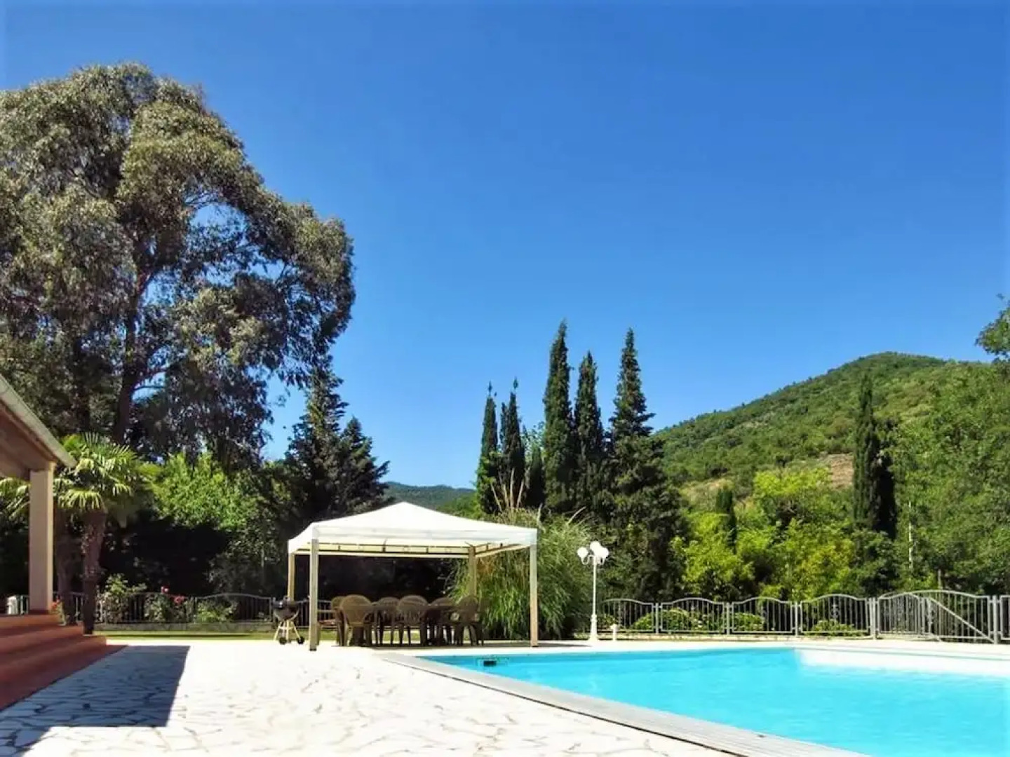 House With 4 Bedrooms in Collobrières, With Wonderful Mountain View, P