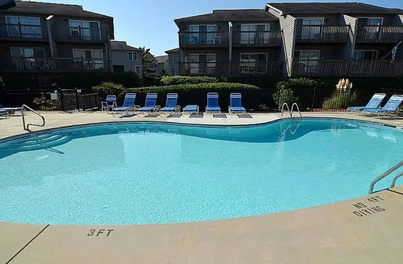 Turtle Cove 223 - C-Notes