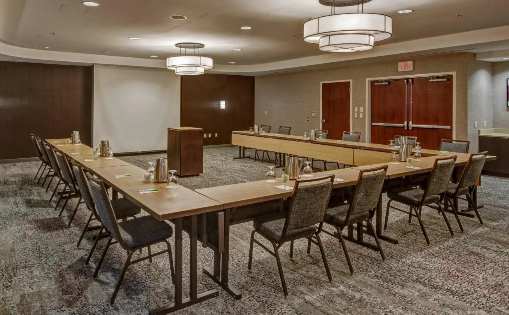 Courtyard by Marriott Newport News Airport