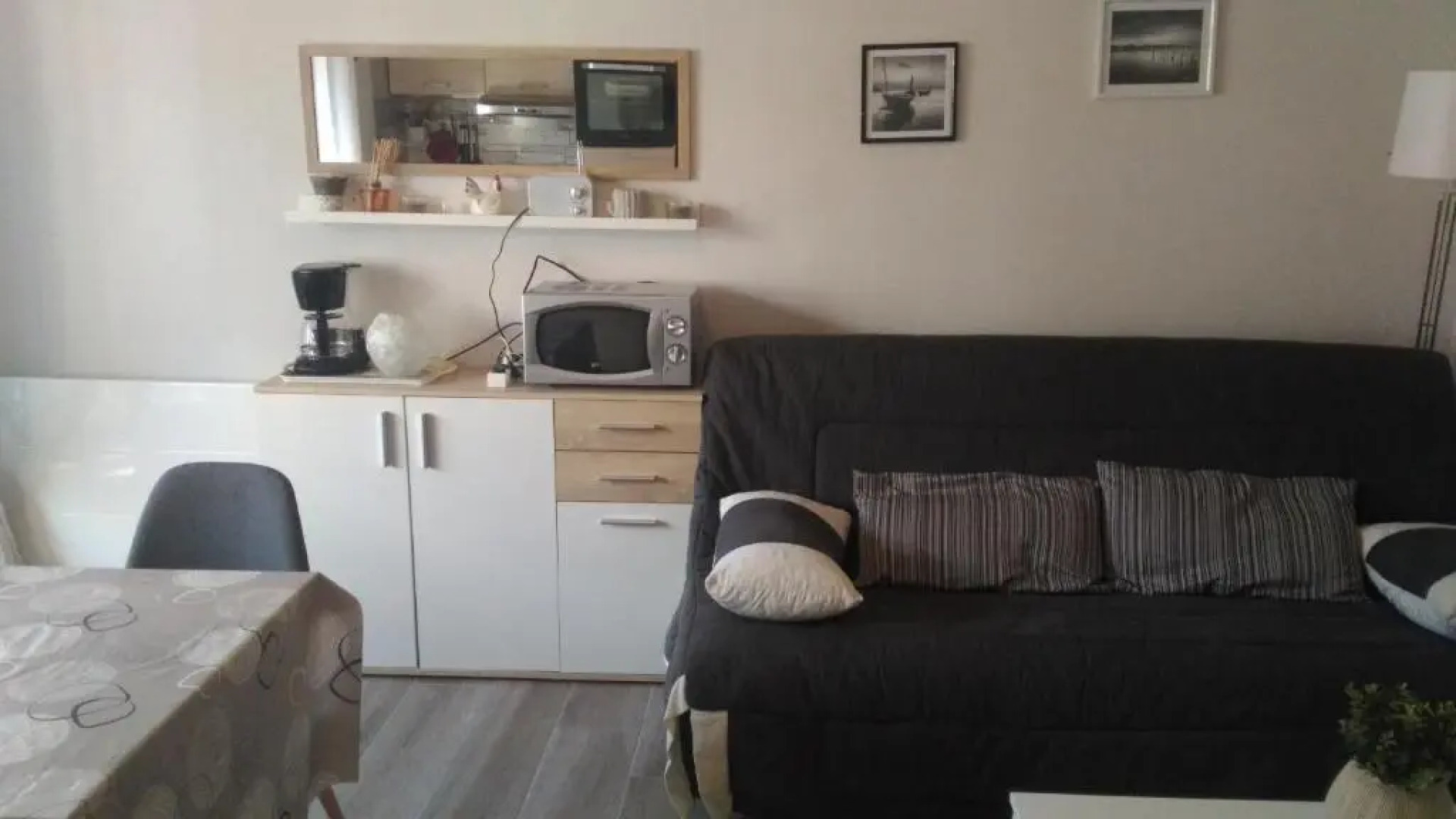 Studio Centre Carroz Ca210