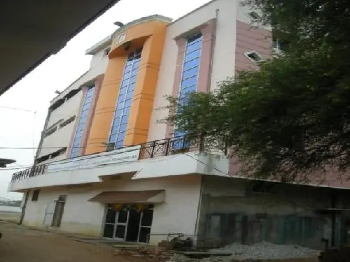 Hotel Bhagwati