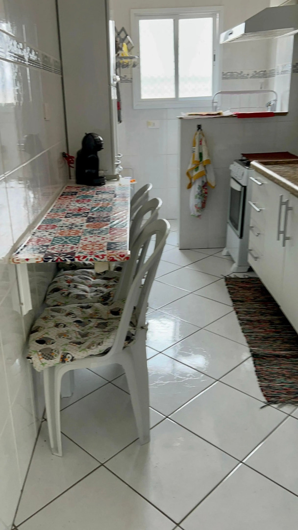 Apto Jóia 2 Dormitórios 200 Metros da Praia