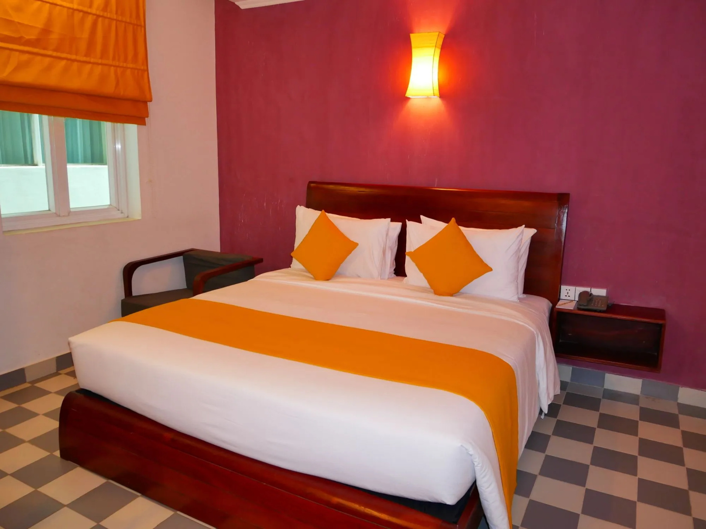 V Hotel Phnom Penh